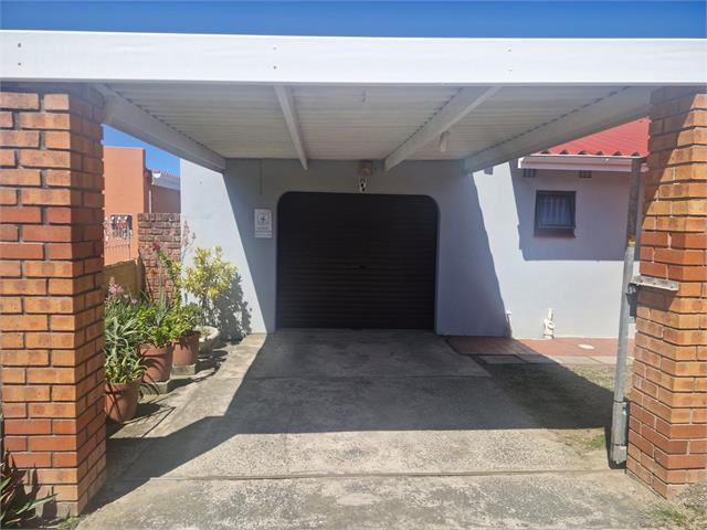 4 Bedroom Property for Sale in Braelyn Eastern Cape